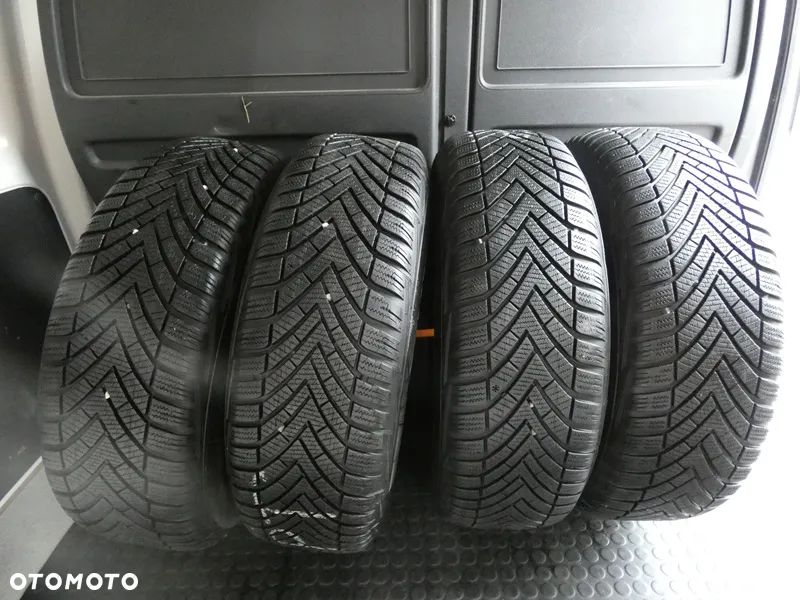 Volkswagen CADDY - 27