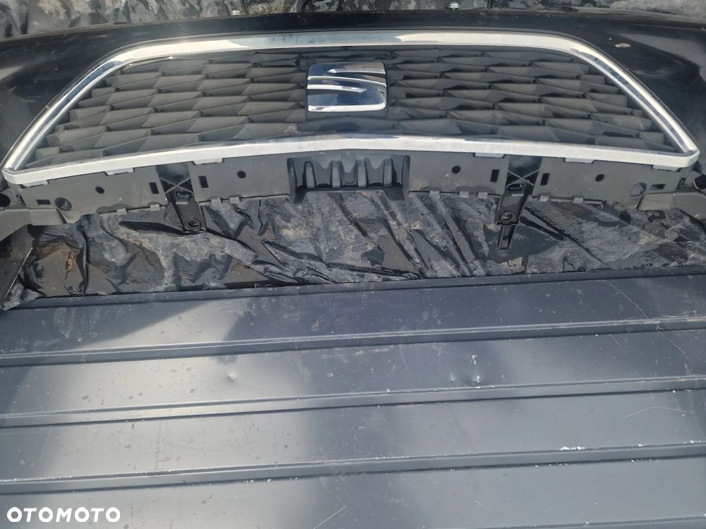 17/ zderzak przedni seat leon III 3 - 4