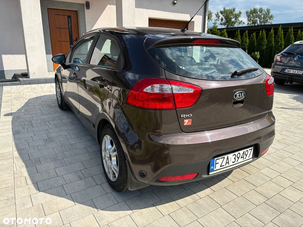 Kia Rio 1.2 M - 3