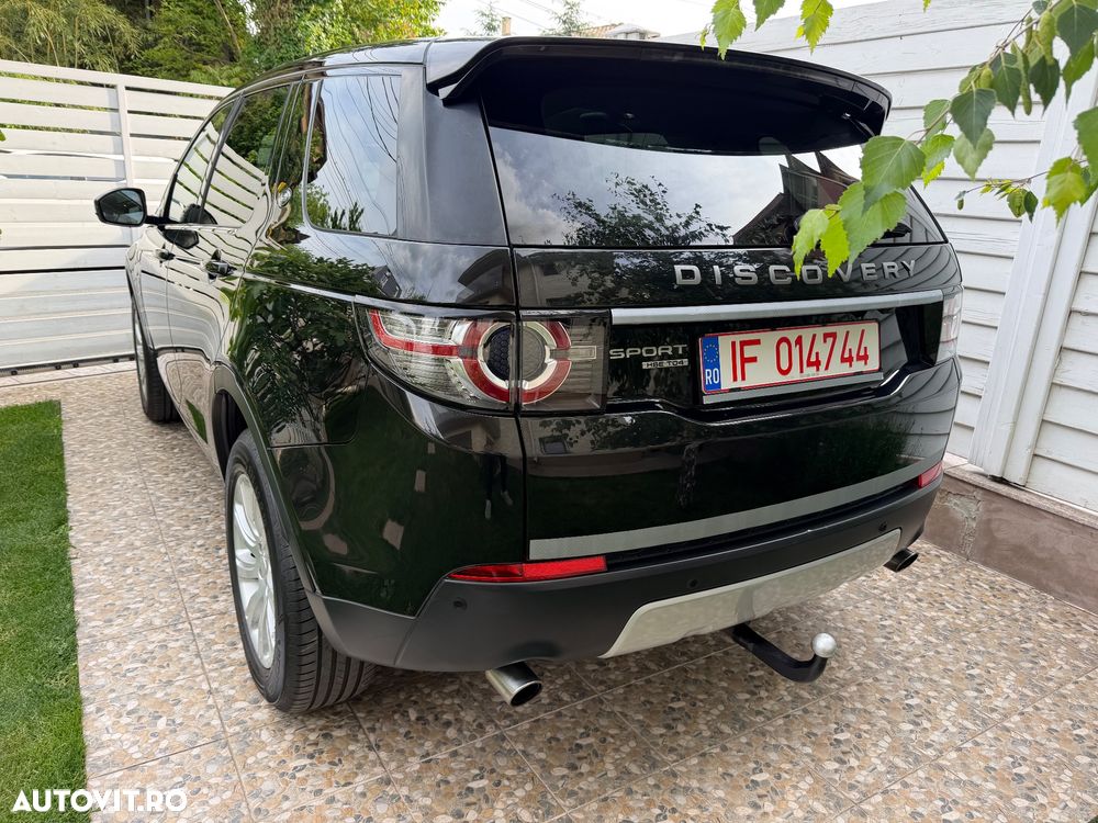 Land Rover Discovery Sport - 11