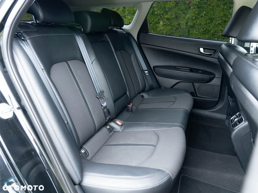 Kia Optima 1.7 CRDI XL DCT - 19