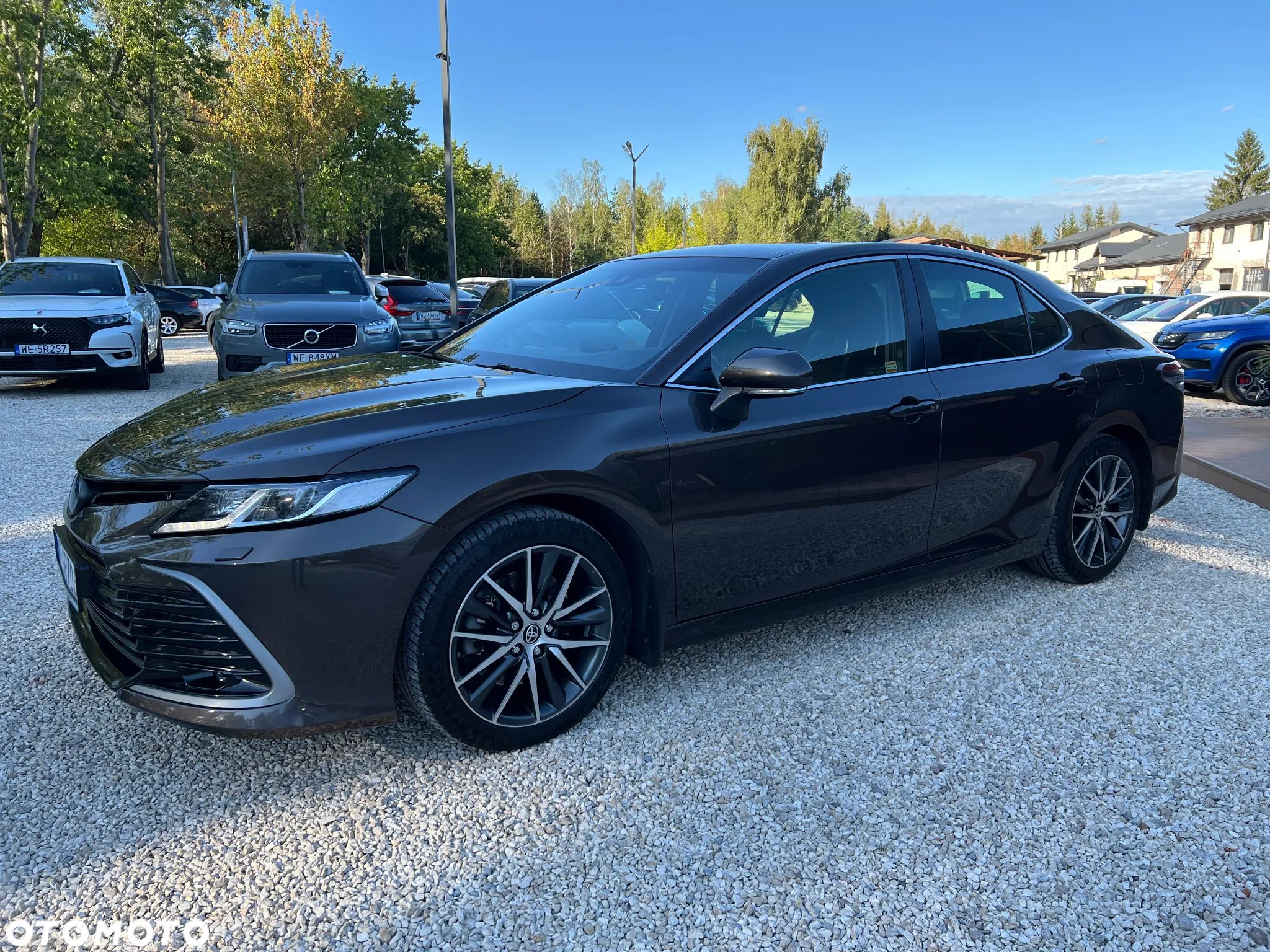 Toyota Camry - 6