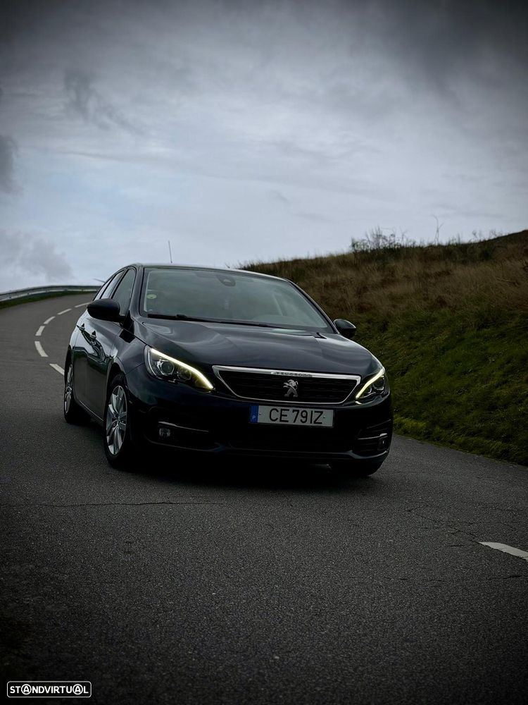 Peugeot 308 SW BlueHDi 120 EAT6 Stop & Start Allure - 2