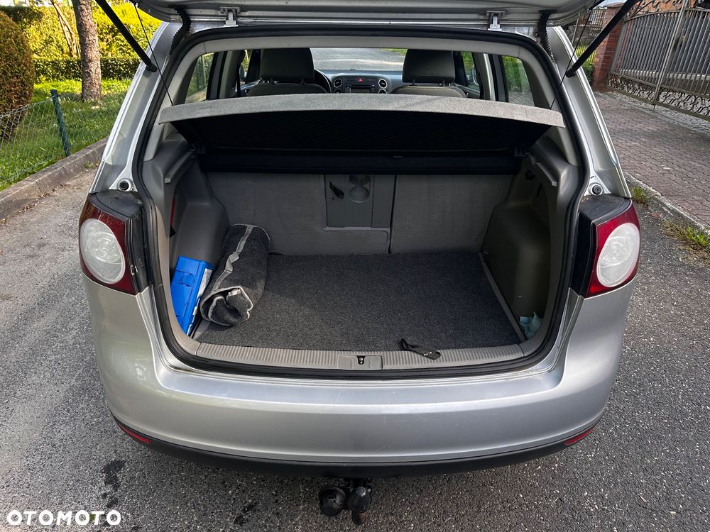 Volkswagen Golf Plus 1.6 FSI Comfortline - 15