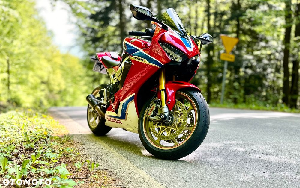 Honda CBR - 16