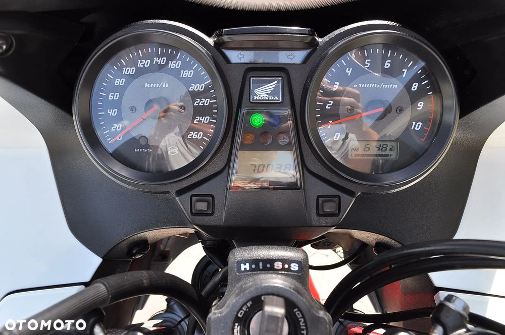 Honda CB - 11