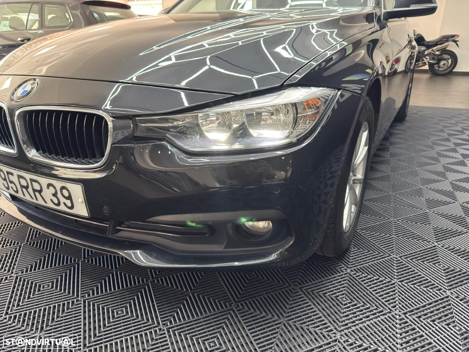 BMW 318 d Line Sport Auto - 17