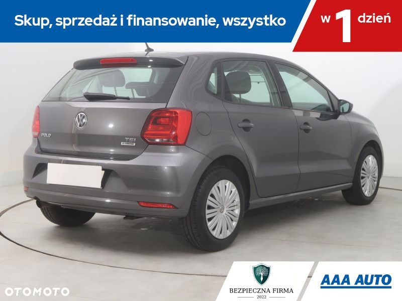 Volkswagen Polo - 7