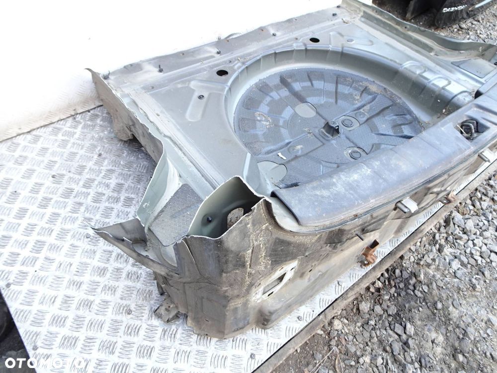 pas tylny wanna nissan qashqai j11 14-17r. z11 - 4