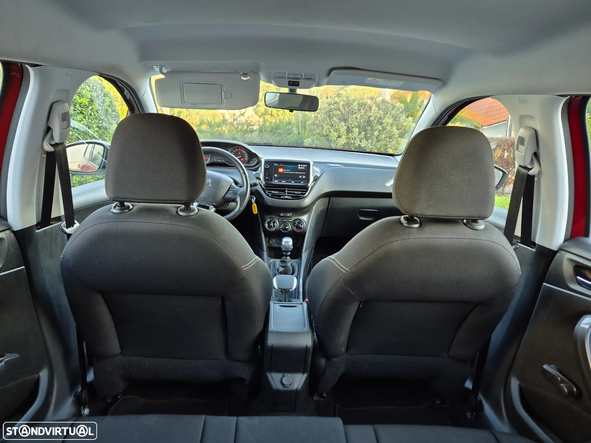 Peugeot 2008 1.5 BlueHDi Style - 9