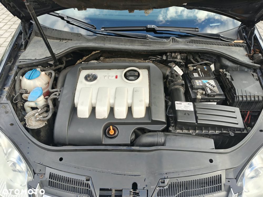 Volkswagen Jetta 1.9 TDI DPF Comfortline - 18