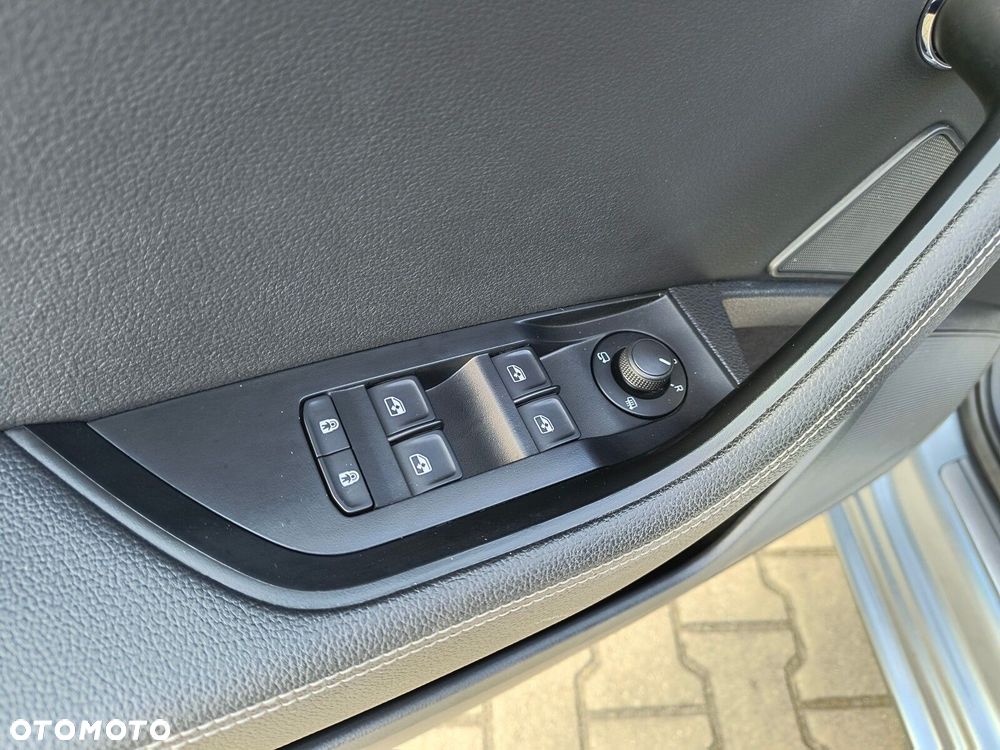 Skoda Superb 2.0 TSI Style DSG - 12