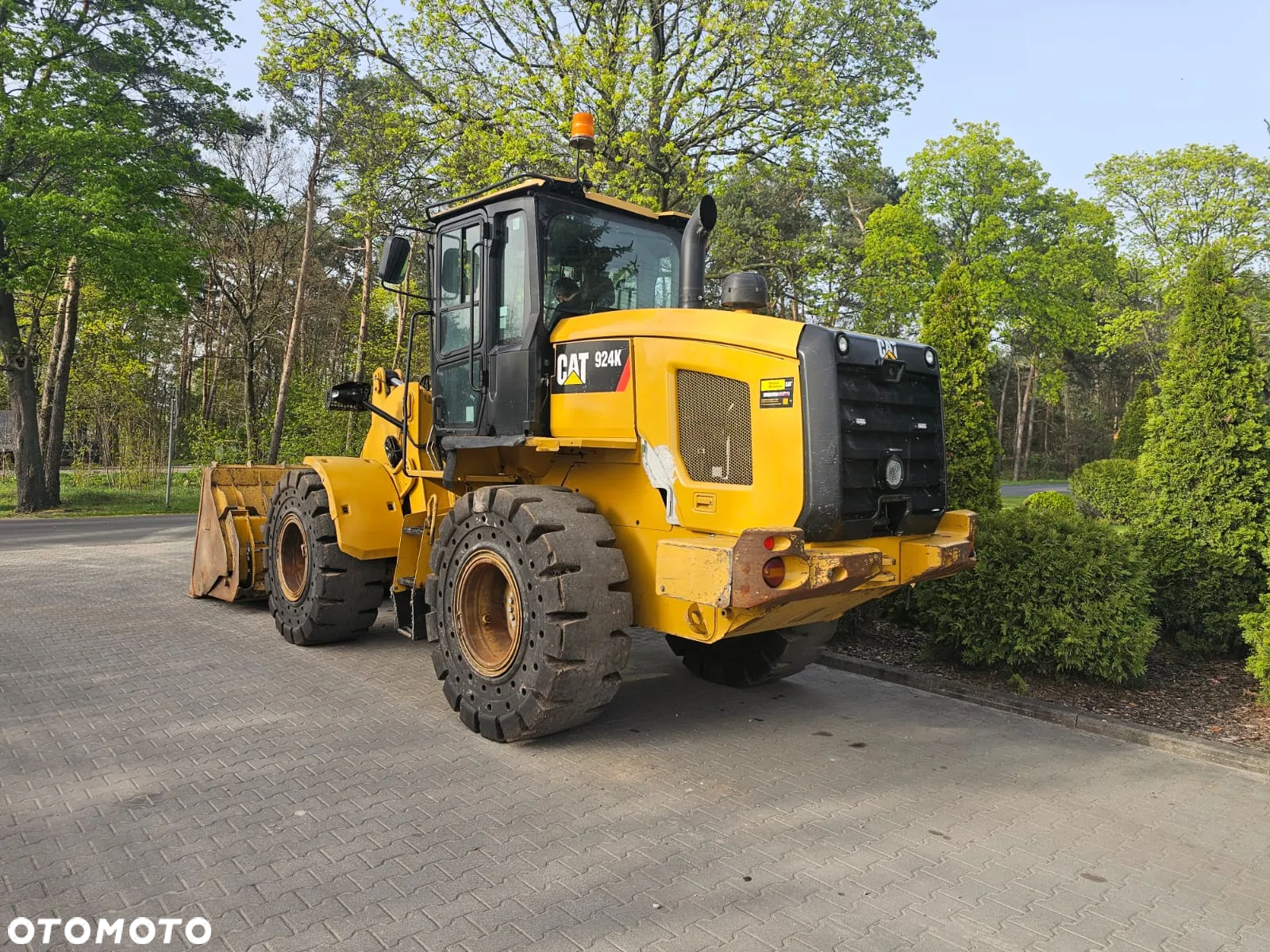 Caterpillar 924K - 9