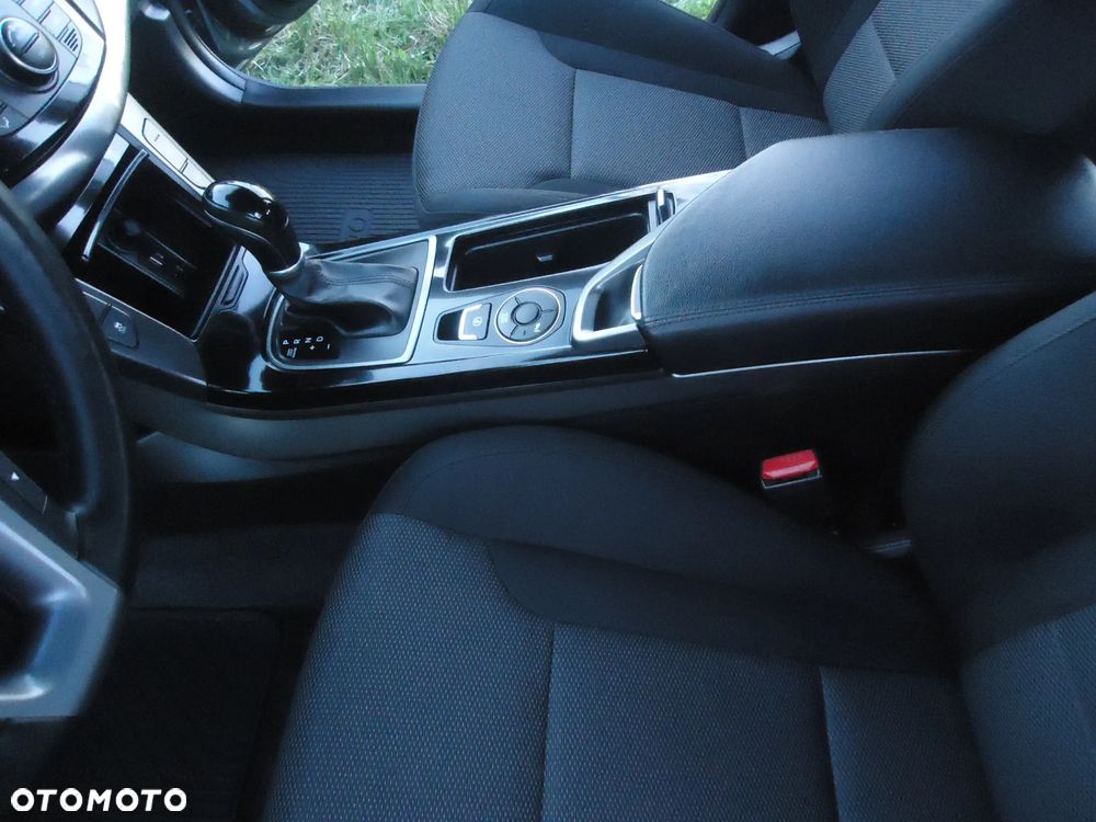 Hyundai i40 Kombi 2.0 Automatik Premium - 18