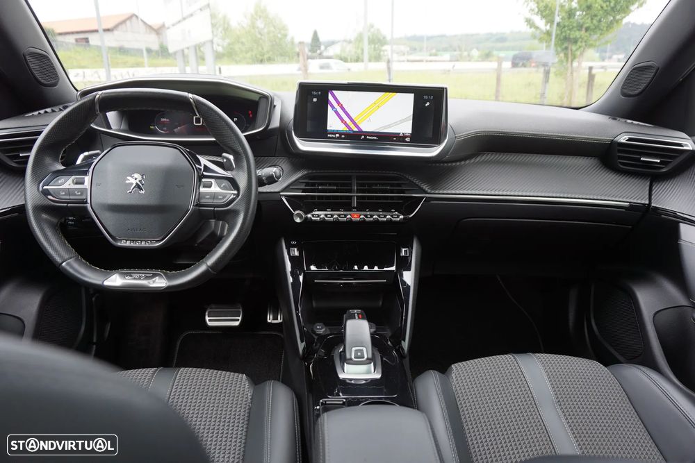 Peugeot 2008 1.5 BlueHDi GT Line EAT8 - 22