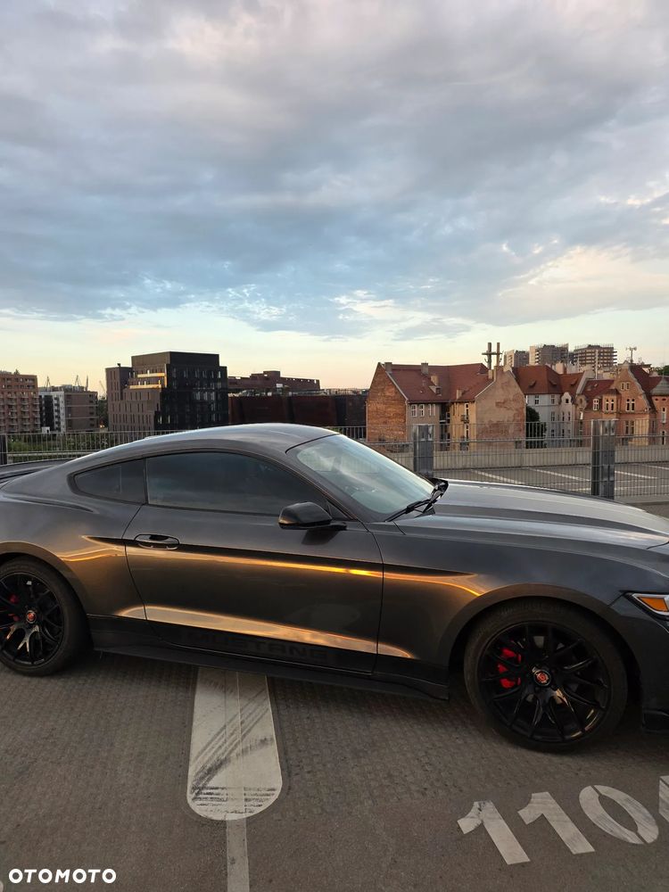 Ford Mustang 3.7 V6 - 10