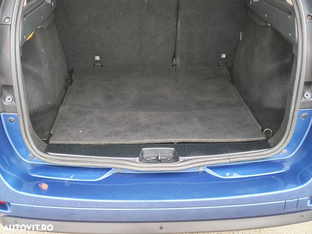Dacia Logan TCe 90 Prestige - 19
