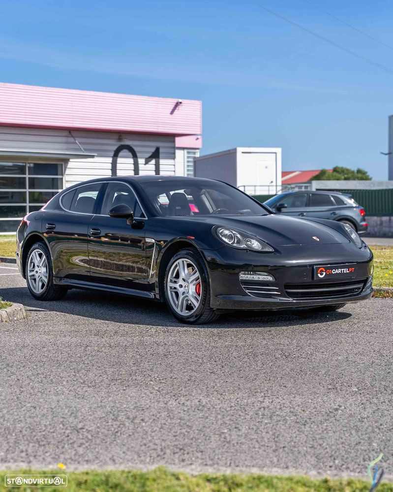 Porsche Panamera 4S PDK - 1