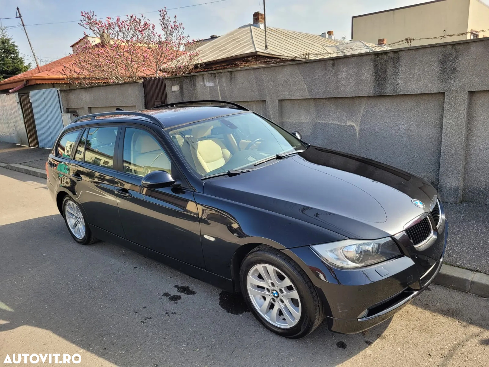 BMW Seria 3 320i Touring Aut. Edition Exclusive - 2