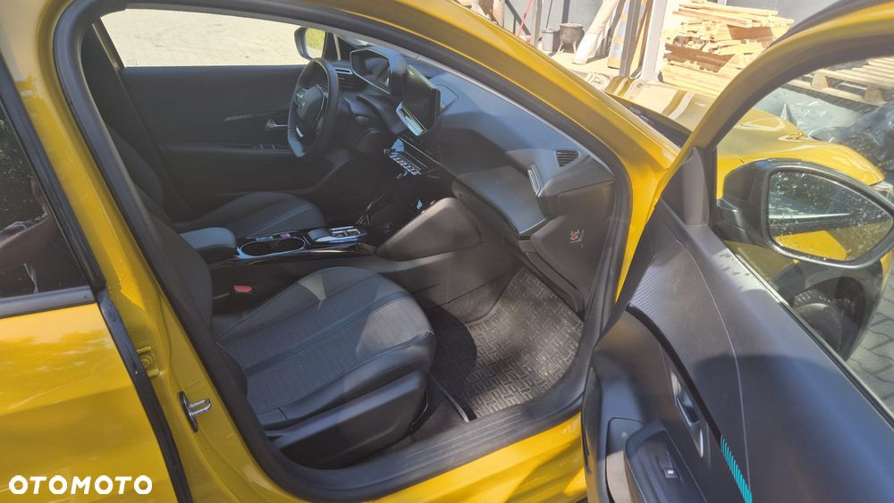 Peugeot 208 Allure Pack - 6