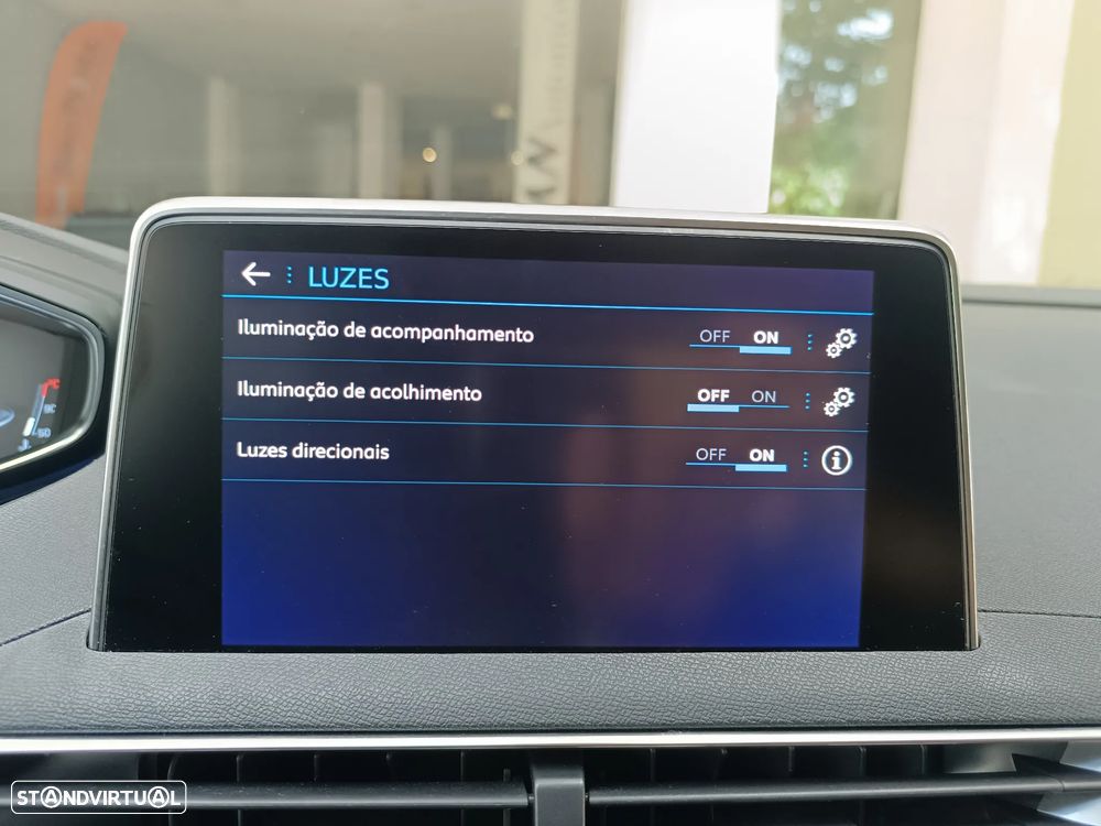 Peugeot 5008 PureTech 130 EAT8 Stop & Start Allure - 53