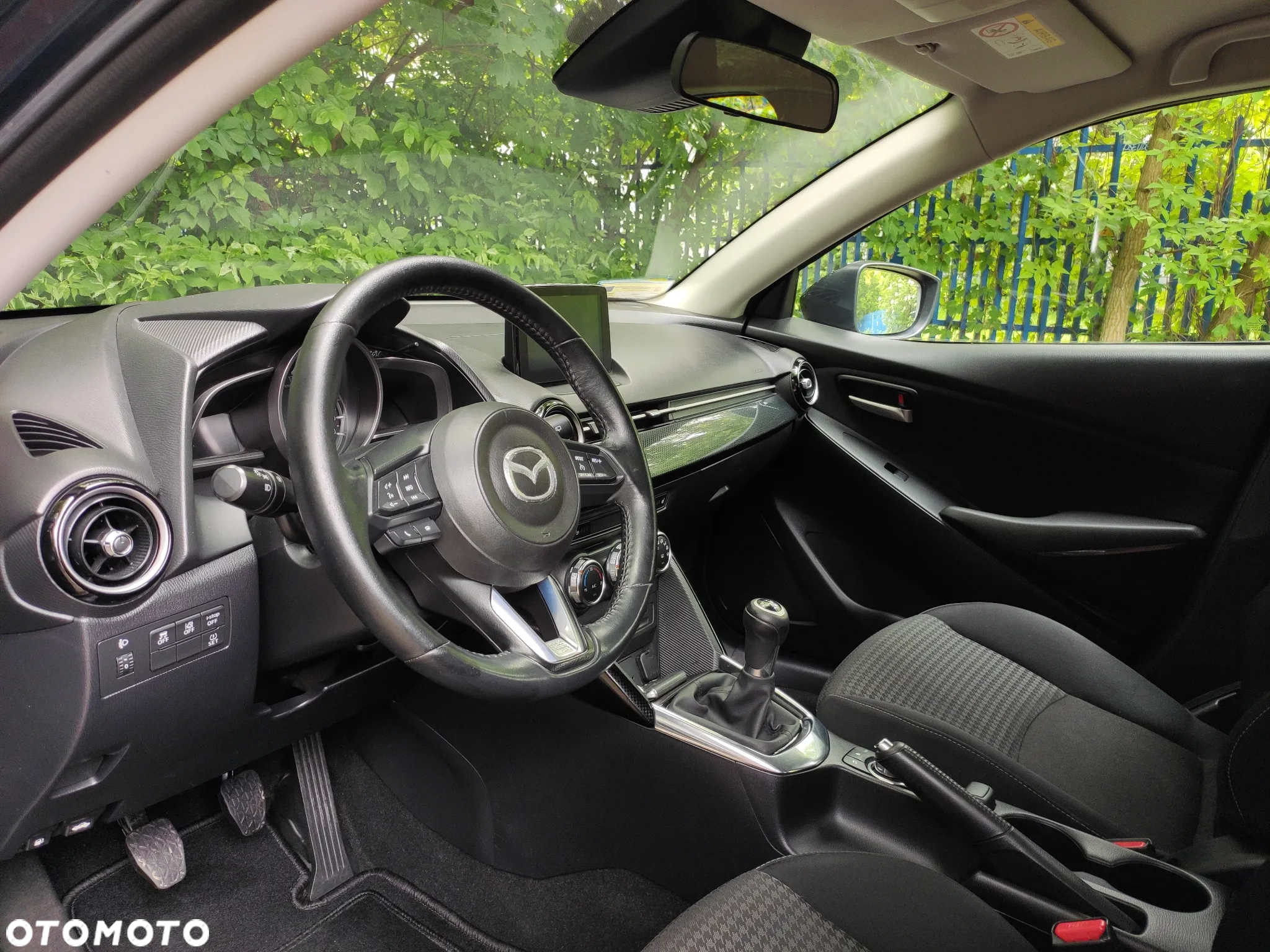 Mazda 2 SKYACTIV-G 90 Center-Line - 17
