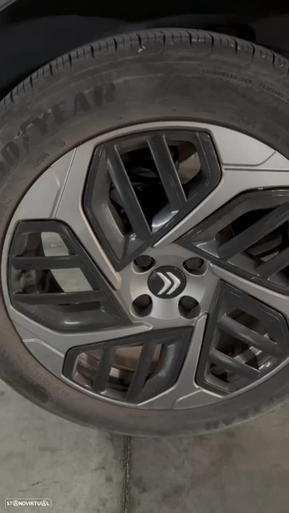 Citroën C4 X 1.2 PureTech Max EAT8 - 6
