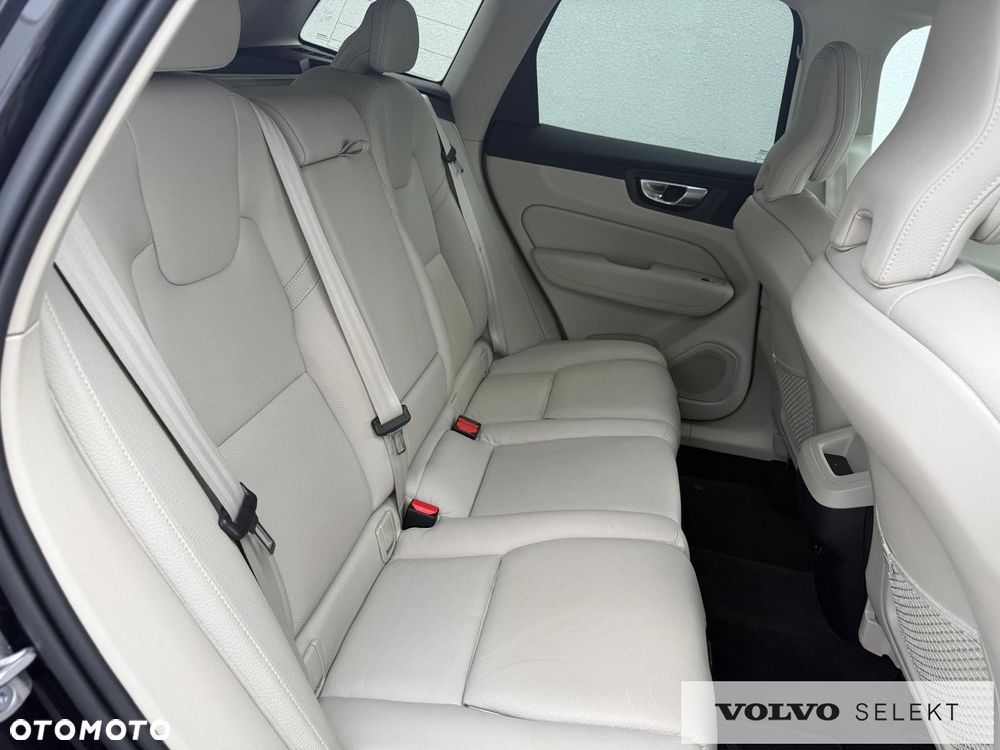 Volvo XC 60 - 39