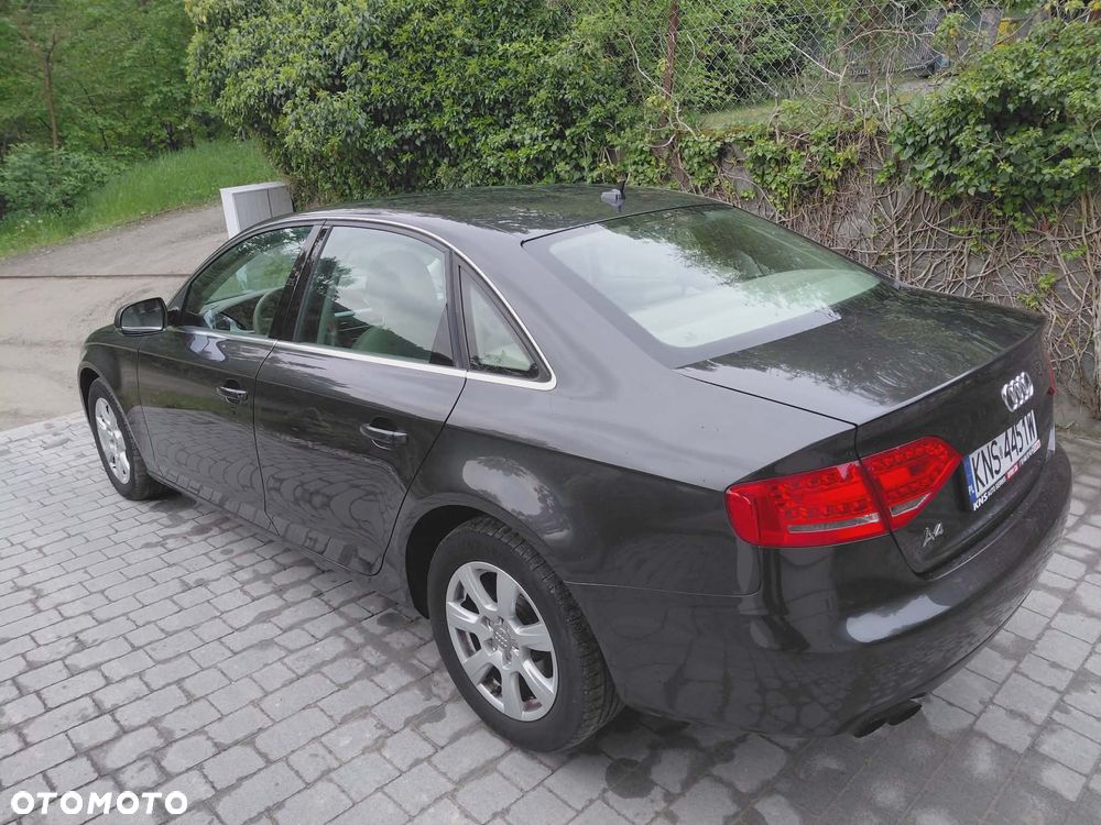 Audi A4 Limousine 1.8 TFSI quattro Attraction - 12