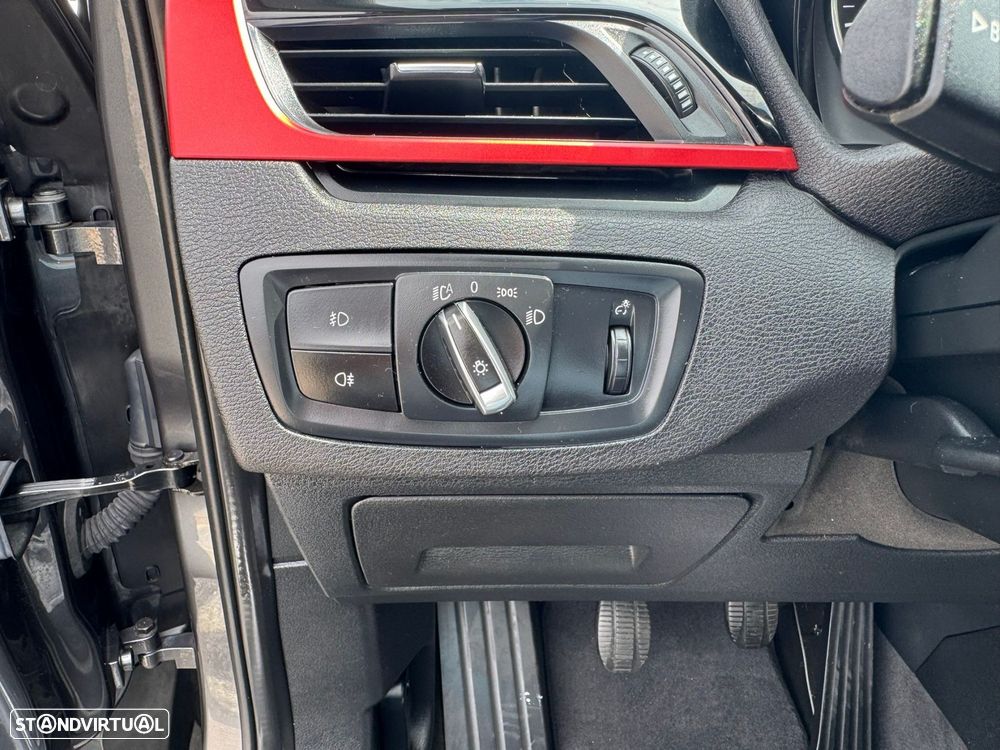 BMW X1 16 d sDrive Line Sport - 18