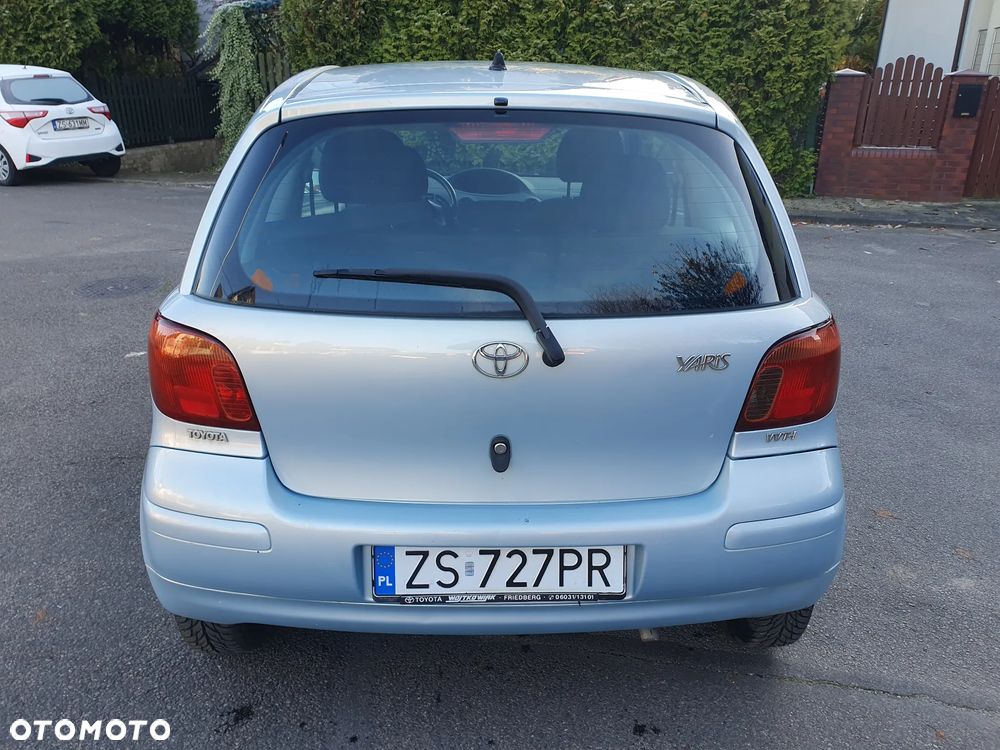 Toyota Yaris 1.0 Luna - 17