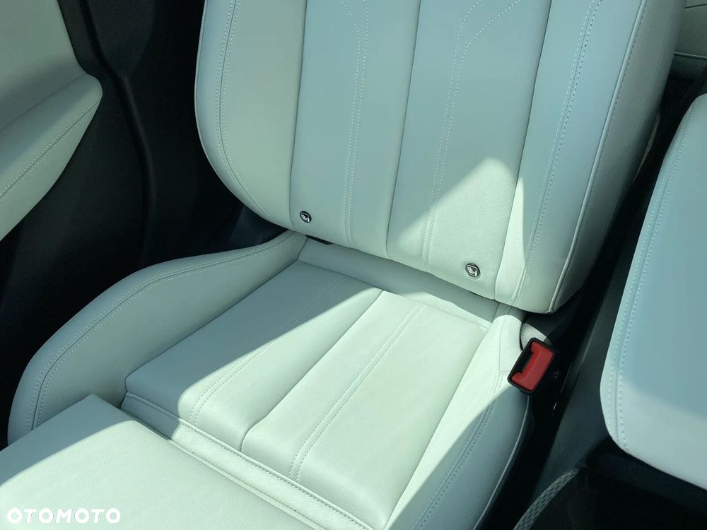 Audi A6 Avant - 24
