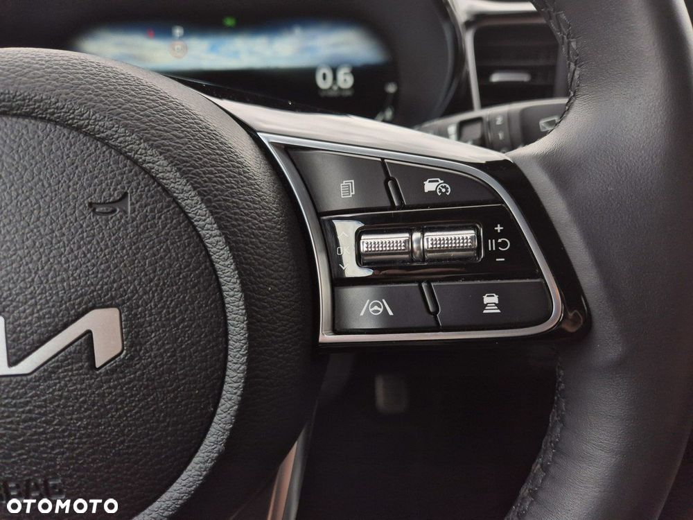 Kia Ceed - 25