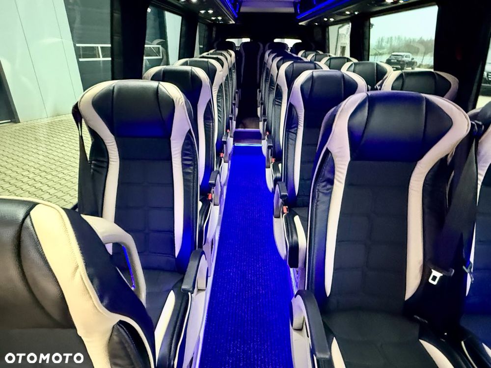 Mercedes-Benz Sprinter 519 Tourist Line Full Panorama GSR II - 17