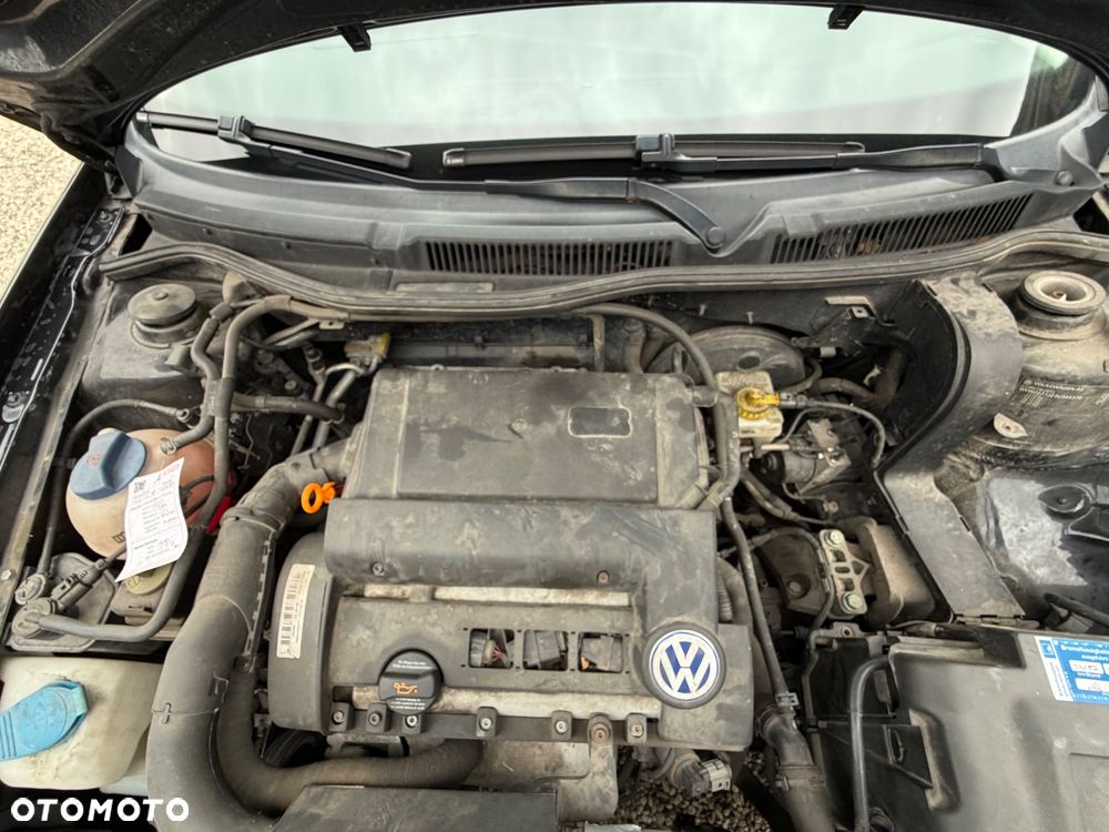 Volkswagen Golf - 10
