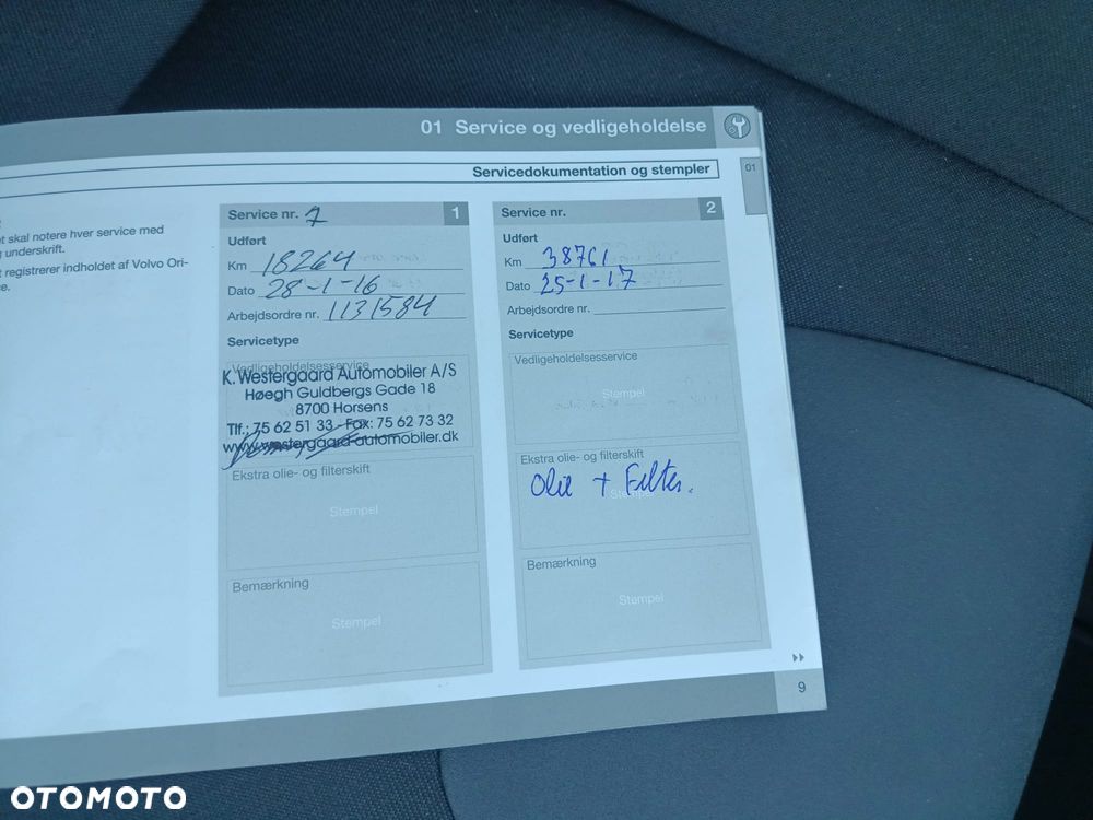 Volvo V40 D4 Momentum - 26