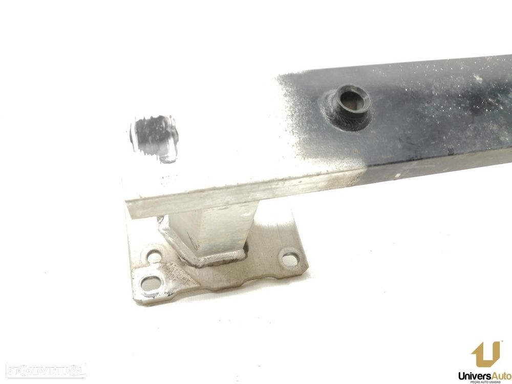 REFORÇO PARA-CHOQUES FRONTAL PEUGEOT 307 2006 - - 1