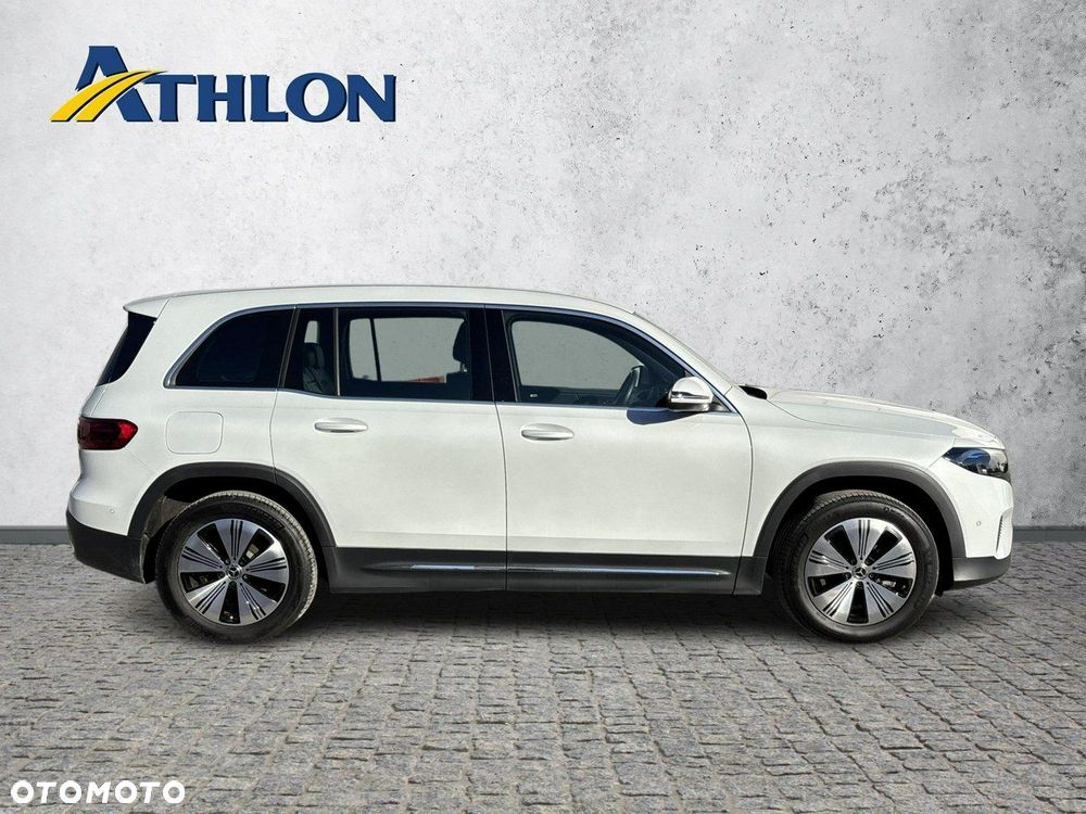 Mercedes-Benz EQB - 6