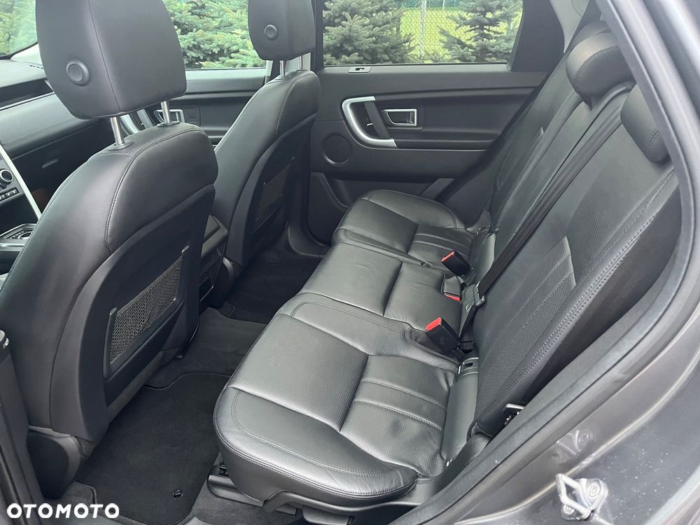 Land Rover Discovery Sport D150 HSE - 13
