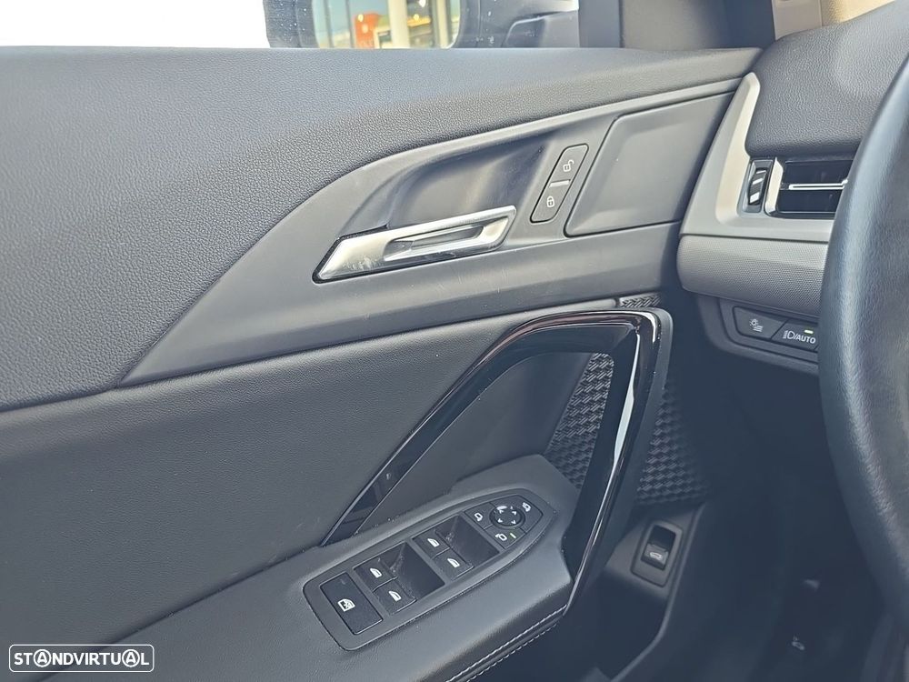 BMW iX2 eDrive20 - 24
