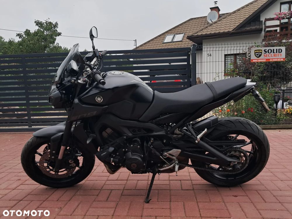 Yamaha MT - 4