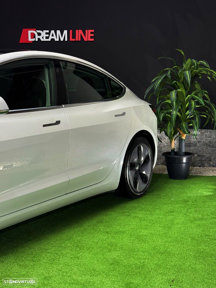 Tesla Model 3 Standard Range Plus RWD - 11