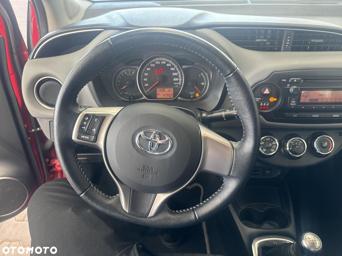 Toyota Yaris 1.33 Active - 21