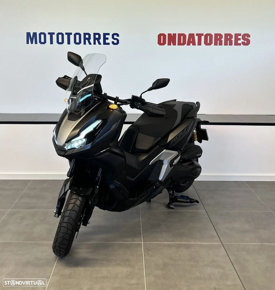Honda ADV 350 SE - 5