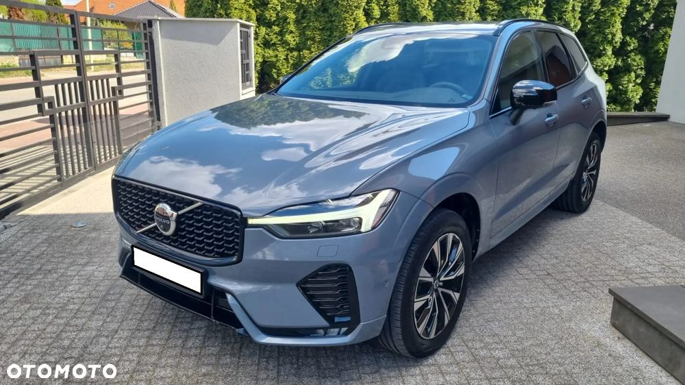 Volvo XC 60 B4 D AWD Plus Dark - 6