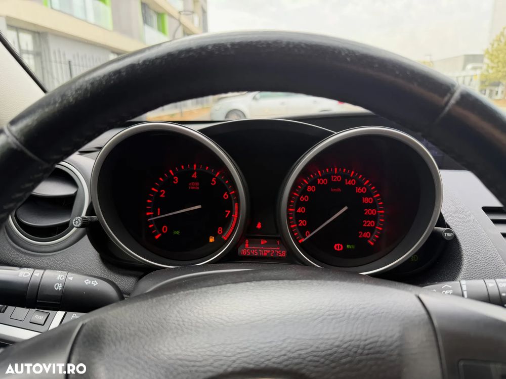 Mazda 3 1.6i TX - 6