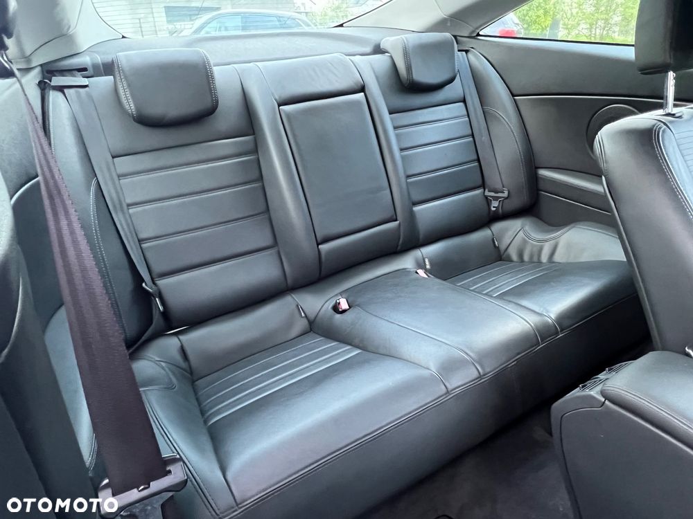 Renault Laguna 2.0 dCi FAP Dynamique - 8