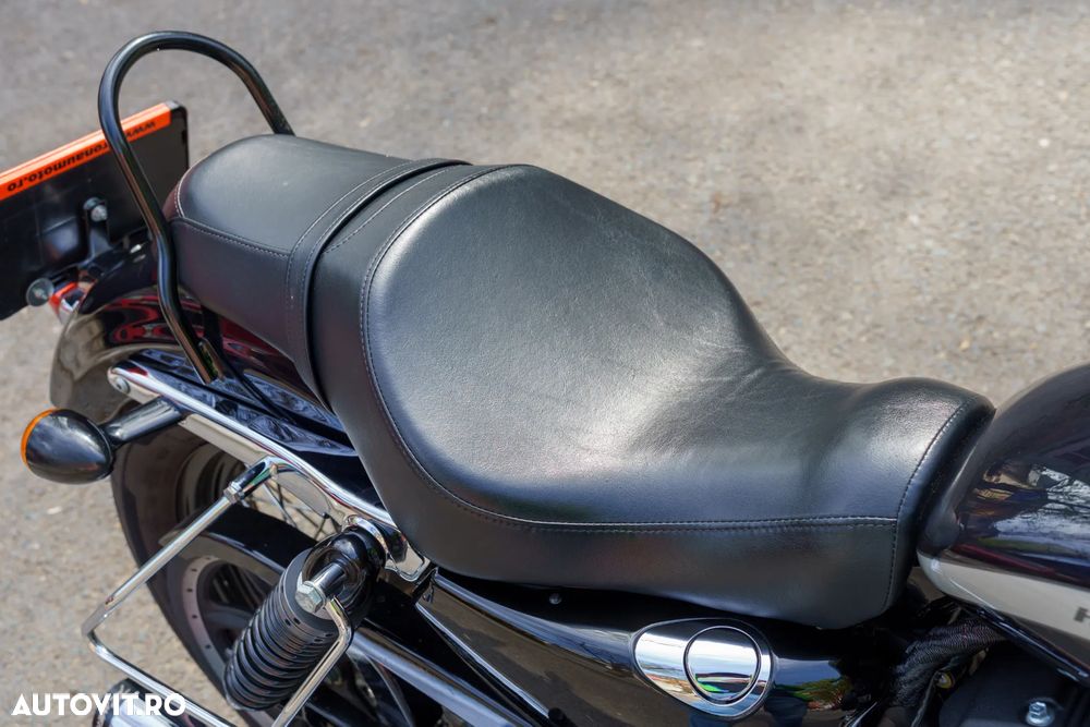 Harley-Davidson XL 1200C Sportster Custom - 9