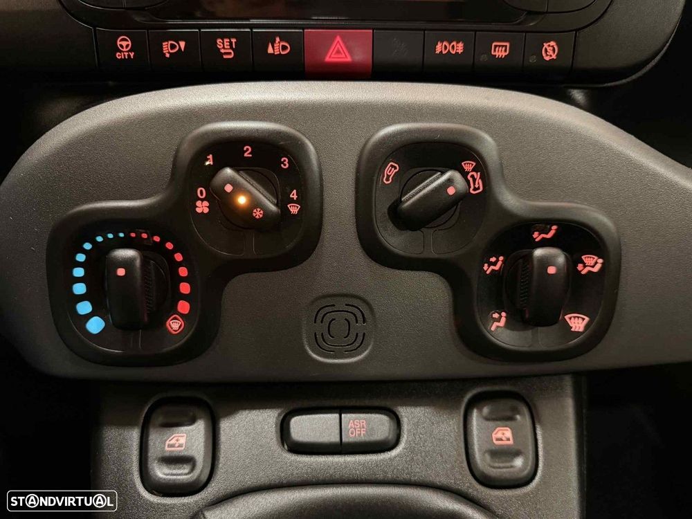 Fiat Panda 1.0 Hybrid City Cross - 14