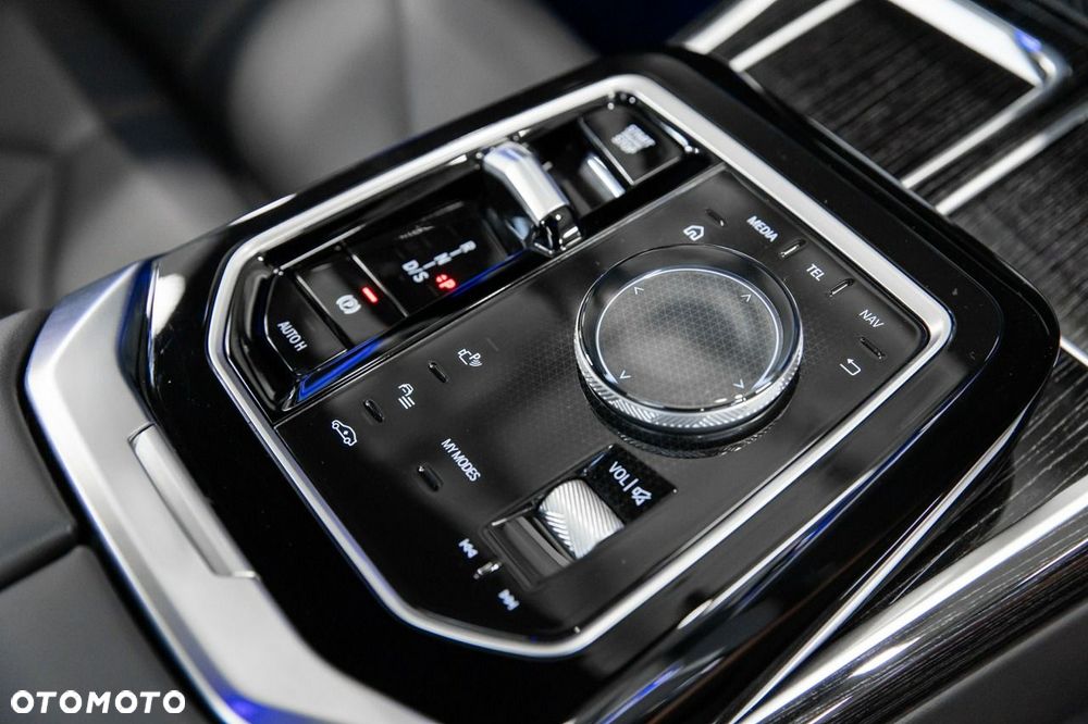 BMW Seria 7 740d xDrive mHEV M Sport sport - 36